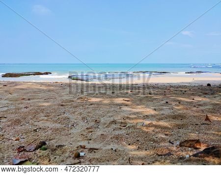 After Returning From A Neighbor's Wedding, I Went To The Beach And Took Pictures Of The Natural Land
