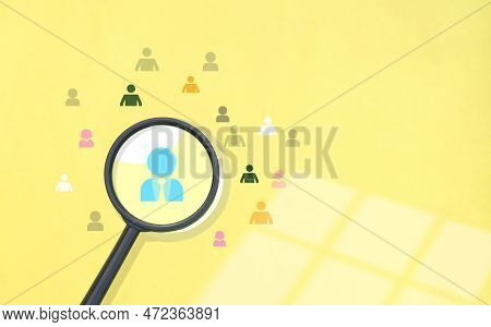 Focus At Manager Icon On Magnifying Glass With Many Employee Icons Group On Yellow Background For Hu