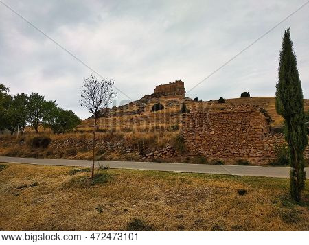 Soria, Spain, Ruins Of The Muslim Fortress Of Gormaz On The Banks Of The Duero