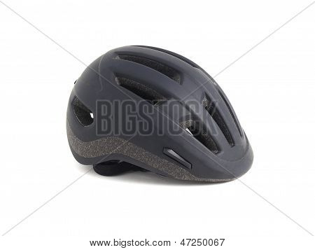 Schwarzer Helm auf weiß