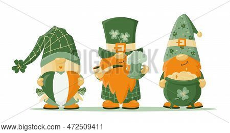 Hand Drawn Cute Gnomes In St Patrick\'s Disguise With Pot Of Gold, Beer Mag And Heart In Irish Flag 