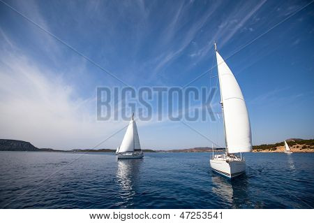 Segelyachten