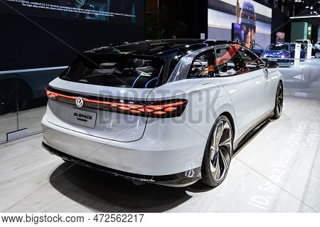 Volkswagen Id Space Vizzion All-electric Vehicle At The Brussels Autosalon European Motor Show. Brus