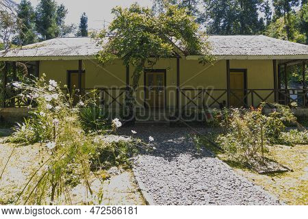 Rinchenpong, Sikkim, India - 18th October 2016 : British Dak Bungalow Of Rinchenpong. Famous Bengali