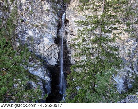 Waterfall On The Selabach Stream Or Selabach Waterfall (selabachfall), Alvaneu Bad (alvagni Bogn) - 