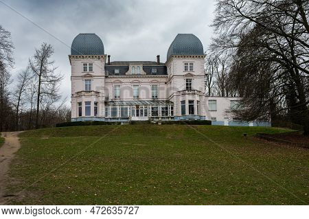 Forest,  Brussels Capital Region, Belgium, March 4, 2023 - The Narafi College, A School For Photogra