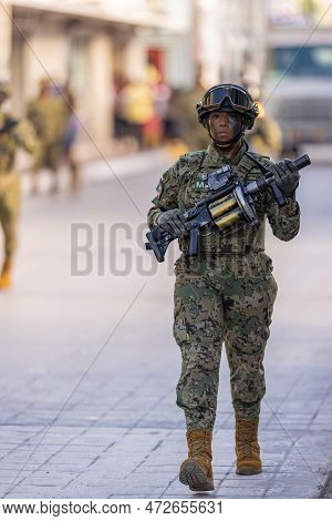 Matamoros, Tamaulipas, Mexico - September 16, 2022: Desfile 16 De Septiembre, Female Mexican Navy  M