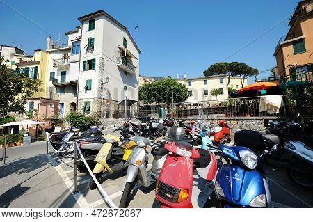 Corniglia, Italy - May 2011: Motorbikes Parked In Corniglia, One Of The Five Centuries-old Villages 