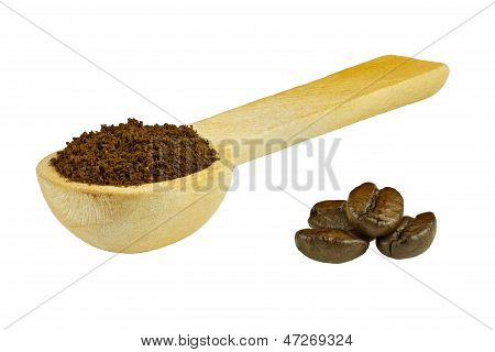 Una cucharada de café molido