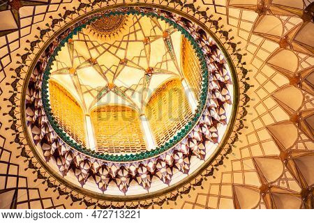 Kashan, Iran - 29th June, 2022: Amazing View Of Hot Bathing Hall (garmkhaneh) At Sultan Amir Ahmad B