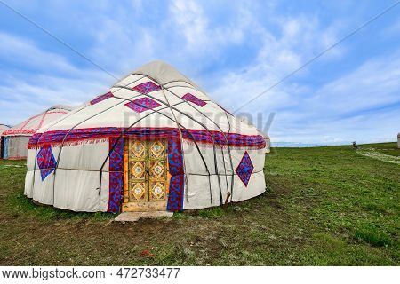Kazakh Felt Houses On The Kalajun Prairie In Xinjiang