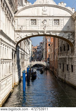 Venice, Italy - September 6, 2022: View Of The Brdige Of Sighs, Ponte Dei Sospiri In Venice. Italy