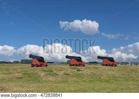 Cannons Of The Historic Town Fortification Campveerse Toren In Veere. Veere Is A City In The Provinc