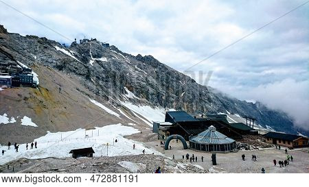 Zugspitzplatt, Zugspitze, Germany - Jun 17 2018: View Of Zugspitzplatt Station With Tourists Around 