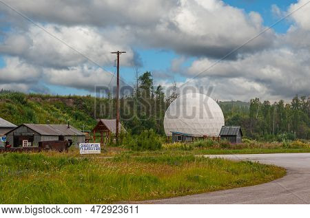 Goldstream, Alaska, Usa - July 26, 2011: Farmstead In Green Environment With White Large Globe-shape