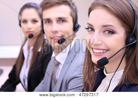 Call center toimijoiden työssä