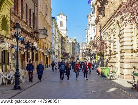Budapest, Hungary - October 2021: Vaci Shopping Street In Center Of Budapest