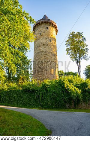 Ancient Round Stone Tower Jakobinka. A Remnant Of The Extinct Medieval Upper Rozmberk Castle. Rozmbe