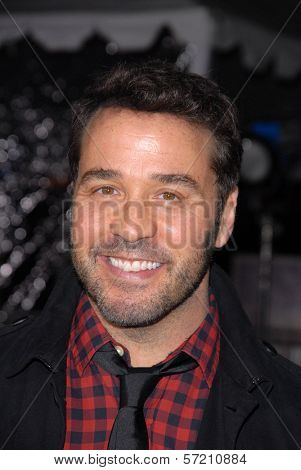 Jeremy Piven at 