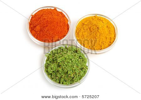 Haufen von Farbe Gewürze
