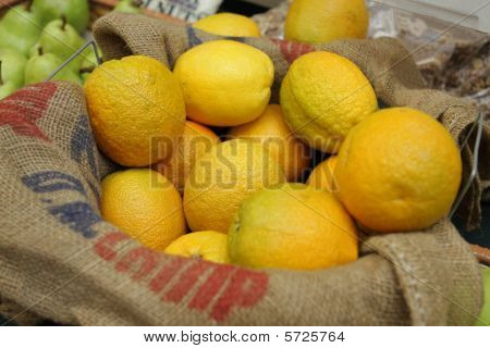 Orangen