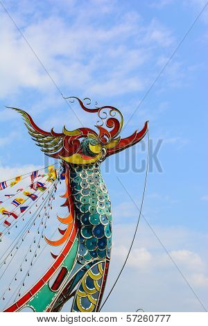 Bow Of Kaew Kusol Tharm Boat