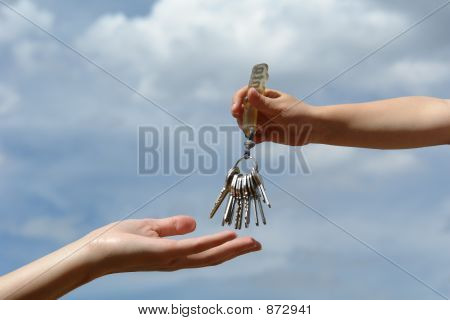 아이의 손에 키