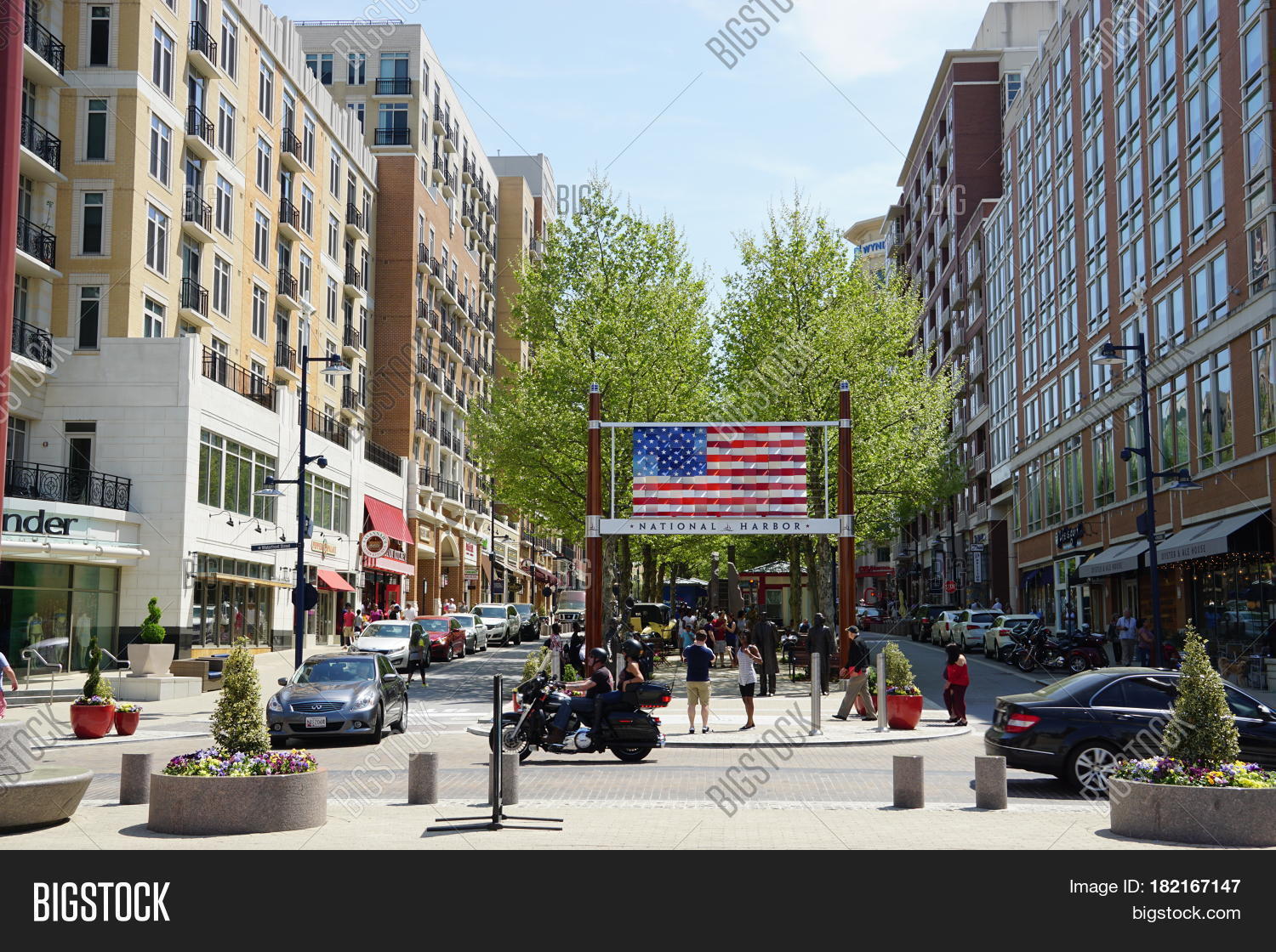 OXON HILL, MD APR 16 Image & Photo (Free Trial) Bigstock
