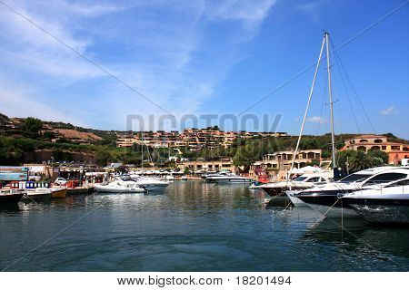 Lodě na Portisco - Sardinie