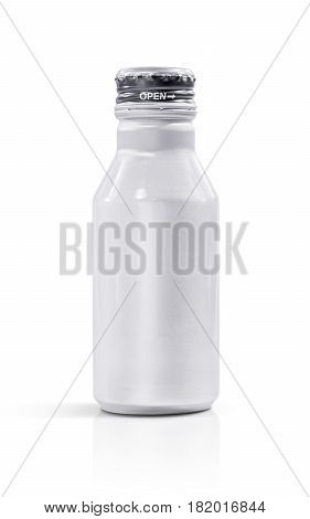 blank packaging beverage aluminum can isolated on white background with clipping path