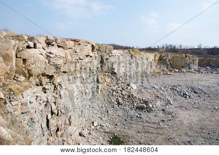 kind on a lithoidal quarry from above