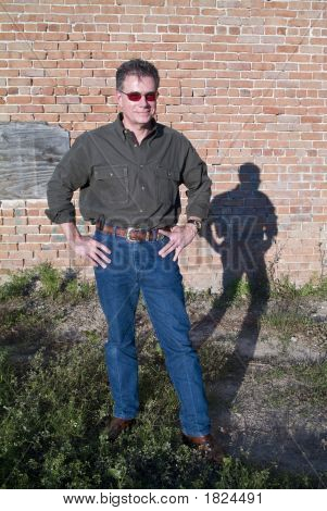 Schattenhafte Begleiter