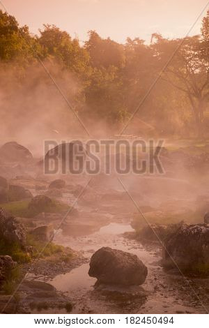 Thailand Lampang Jaesorn Hotsprings