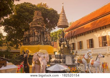 Thailand Chiang Rai Wat Doi Ngam Muang