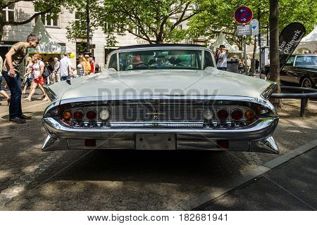 BERLIN - JUNE 05 2016: Full-size luxury car Lincoln Continental Mk III. Rear view. Classic Days Berlin 2016.