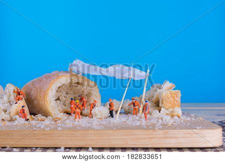 Mini Figure Dolls Baguette Bread .