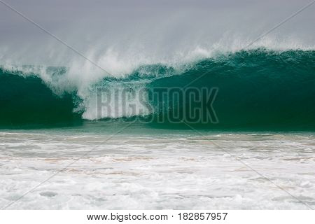 Giant wave hits the coast of Boa Vista, Cape Verdi