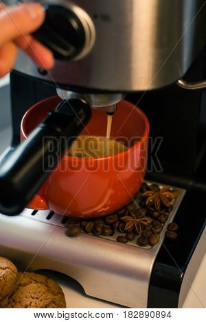 Make fresh coffee in a coffee machine with flavoring