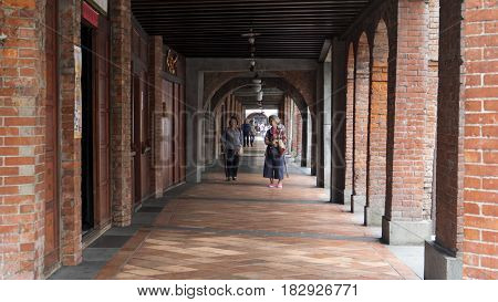 Monga, This Name Wanhua, The Birthplace Of Taipei City, The Oldest City Street In The Shade Hat Kitc