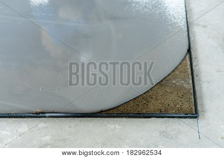 self leveling terrazzo mortar mixed in the mold