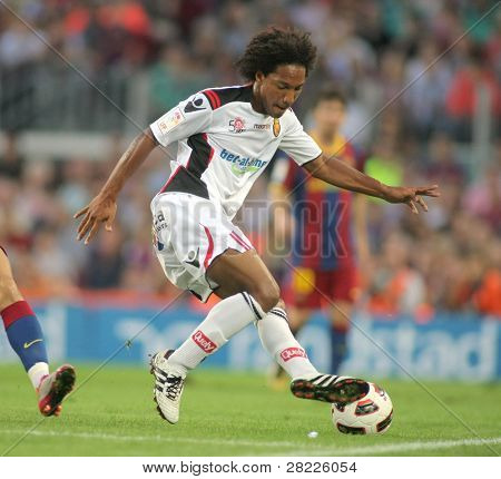 บาร์เซโลนา - 3 oct: de Guzman ของมาในการแข่งขันลีกสเปนระหว่างสโมสรฟุตบอลบาร์เซโลนา 