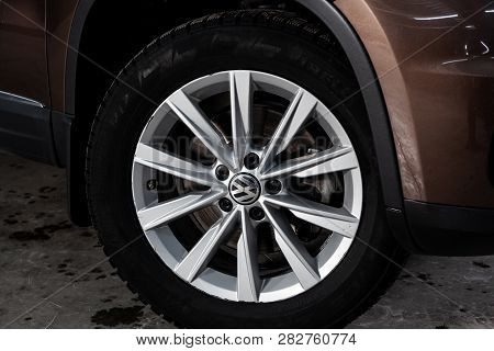 Novosibirsk, Russia - February 05, 2019: Volkswagen Tiguan, Close-up Of The Wheel. Photography Of A 