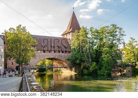 Nuremberg,germany - August 08,2020 - View At The Schlayerturm Tower With Bridge Over Pegnitz River I