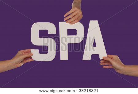 白色字母表字母拼写水疗