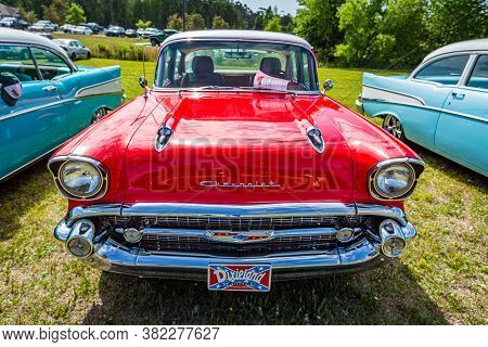 Savannah, Ga / Usa - April 21, 2018: 1957 Chevrolet 210 4 Door Sedan At A Car Show In Savannah, Geor