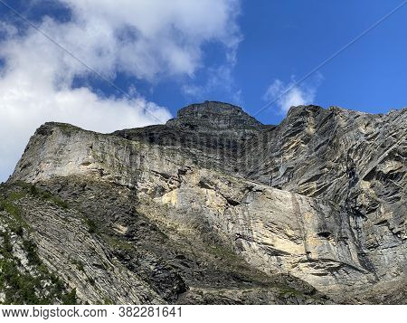 Alpine Peak Haupt Or Brünighaupt (bruenighaupt Oder Brunighaupt) In The Uri Alps Mountain Massif, Me