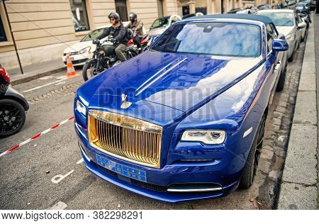 Paris, France - September 26, 23, 2017: Luxury Supercar Rolls Royce Rolls-royce Ghost Blue And Gold 
