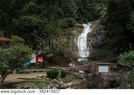 Mountain River Flowing Over The Stones. Wildlife Beauty In Malaysia. Cameron Highlands, Malaysia - 0
