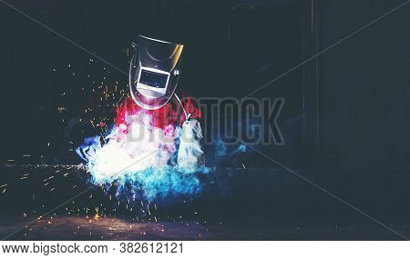Pipe Welding On The Pipeline Construction,welders With Protective Equipment Welding Outdoors Pipelin
