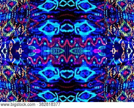 Seamless Fabric Design. Tribal Ikat. Black Seamless Embroidery Pattern. Geometric Pillow. Vivid Mode
